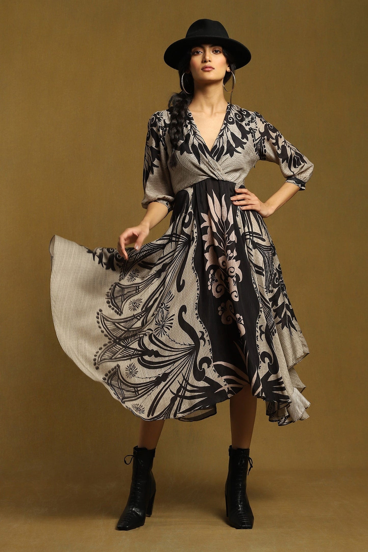 Black Premium Designer Dress – Festive Favorite