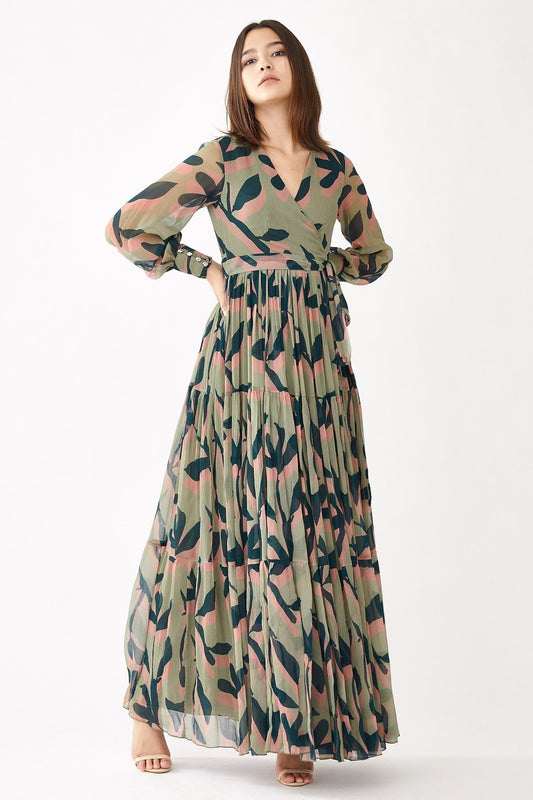 Pink Georgette Designer Dress – Evening Essential